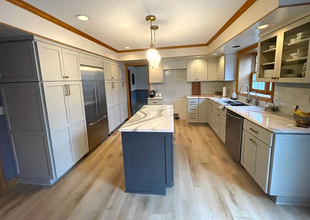 Gadient-Custom-Cabinets-Kitchen3